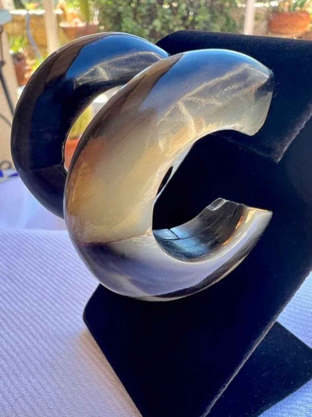 Vintage 90's Buffalo Horn Chunky 3/4 Hoop Earrings